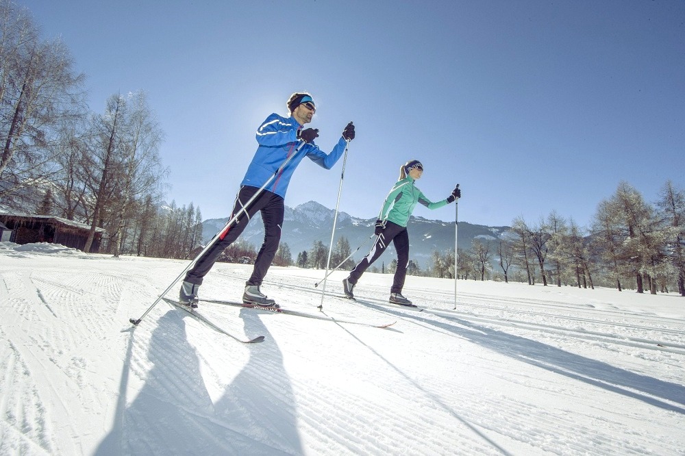 Best ski trails and resorts in Canada and why should everybody visit them